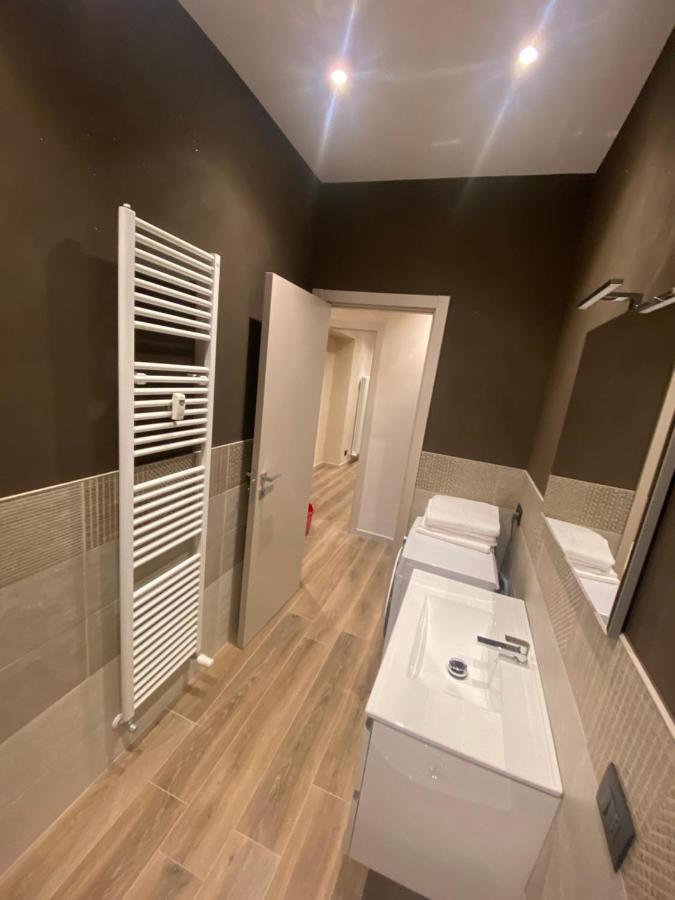 La Lupa Apartment - In The Heart Of Aosta With Car Box Exterior foto